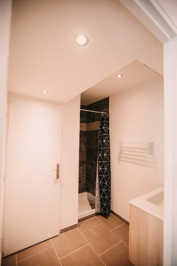 Franc-Bisontin - Unique ! 4 Logements Disponibles Besançon Esterno foto