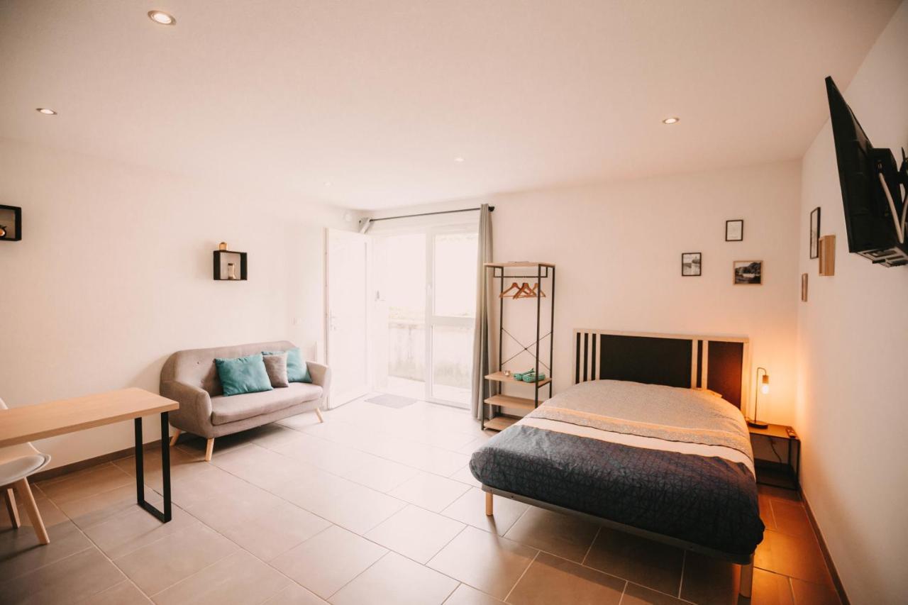 Franc-Bisontin - Unique ! 4 Logements Disponibles Besançon Esterno foto